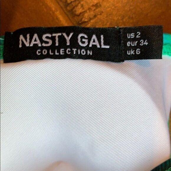 𝅺NASTY Gal Leaf Bikini Triangle Top Swimsuit - Picture 6 of 7